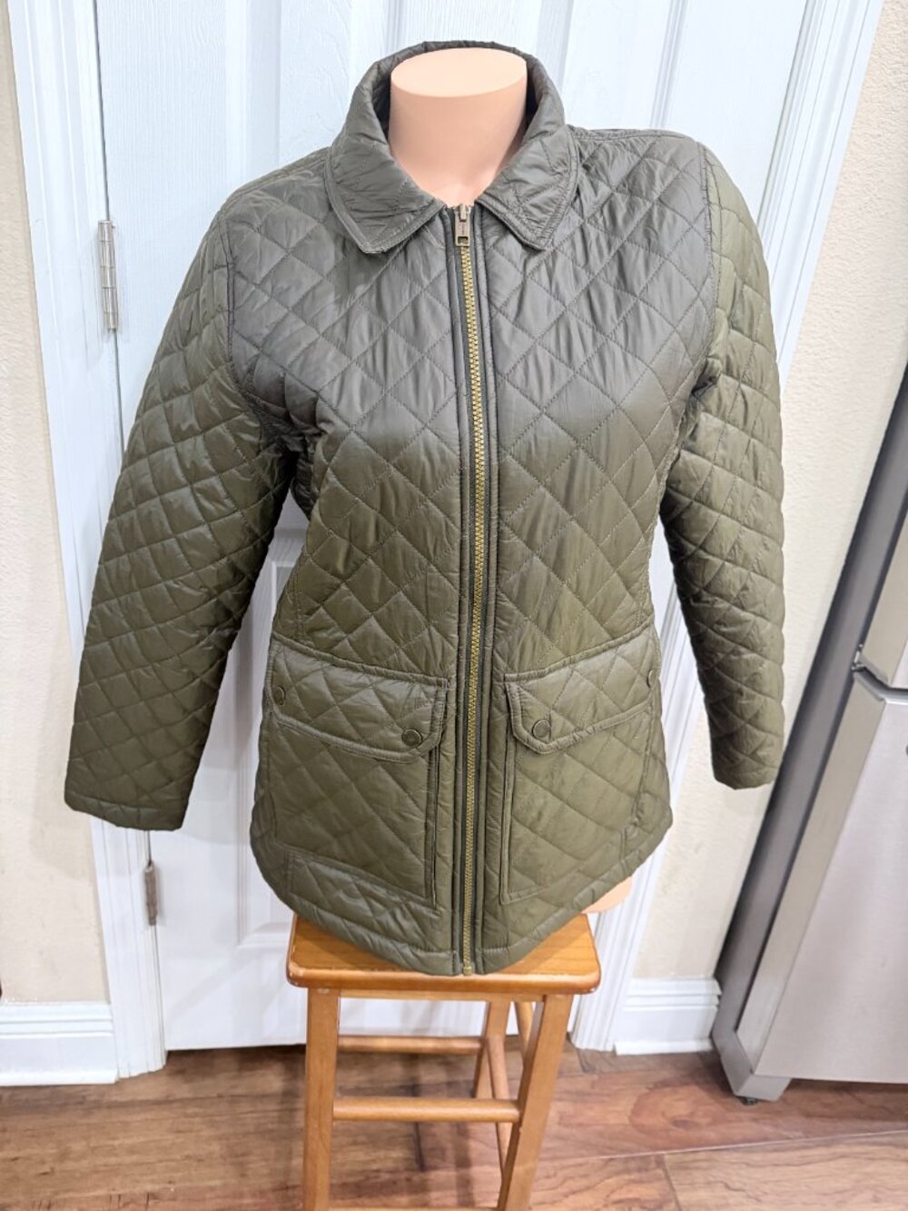Weatherproof Vintage Women M Olive Quilted Barn Jacket Equestrian